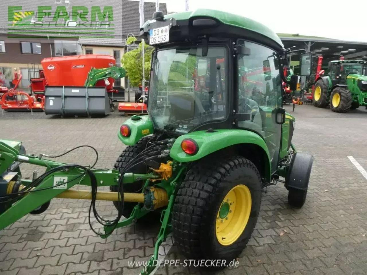 John Deere 3046r - Τρακτέρ: φωτογραφία 4 John Deere 3046r - Τρακτέρ: φωτογραφία 4