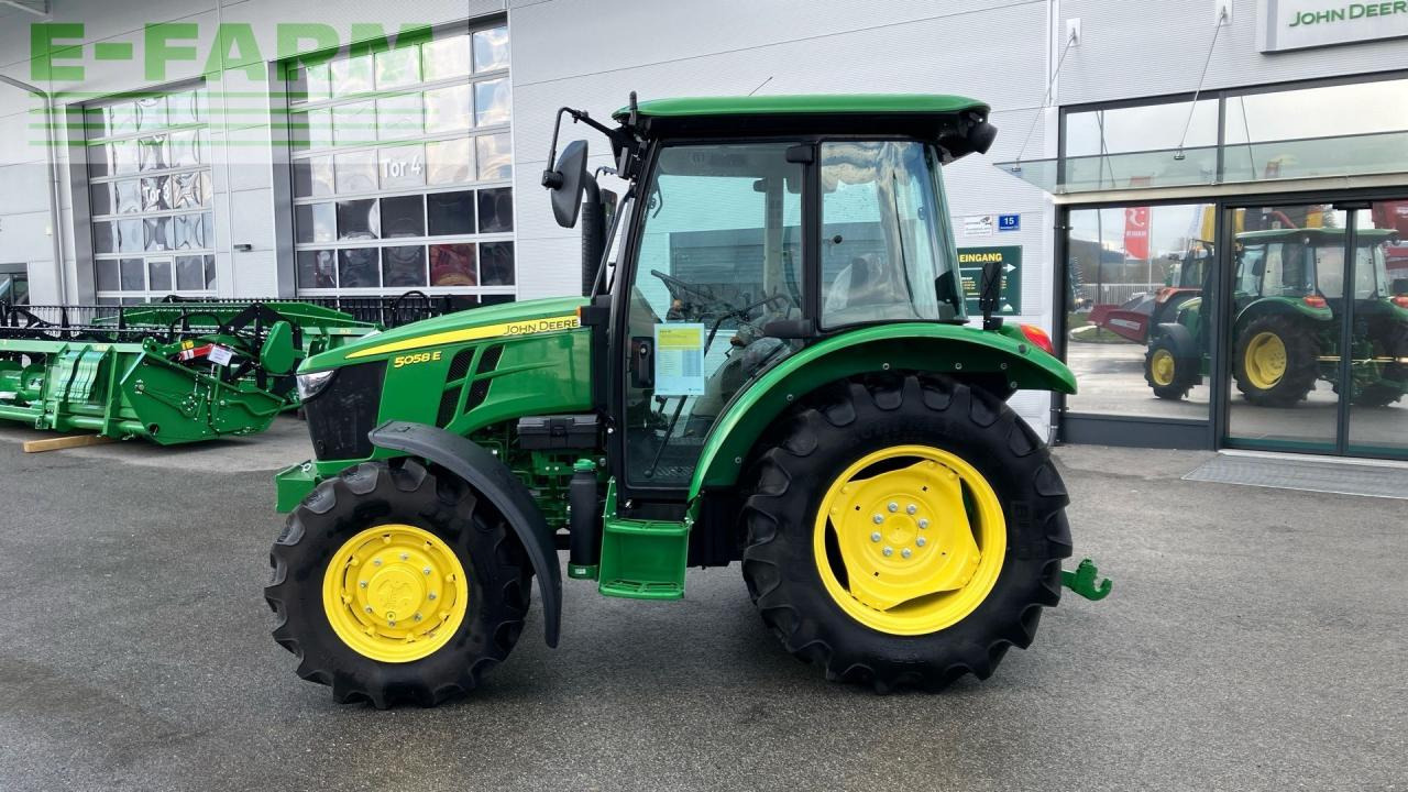 John Deere 5058E - Τρακτέρ: φωτογραφία 2 John Deere 5058E - Τρακτέρ: φωτογραφία 2