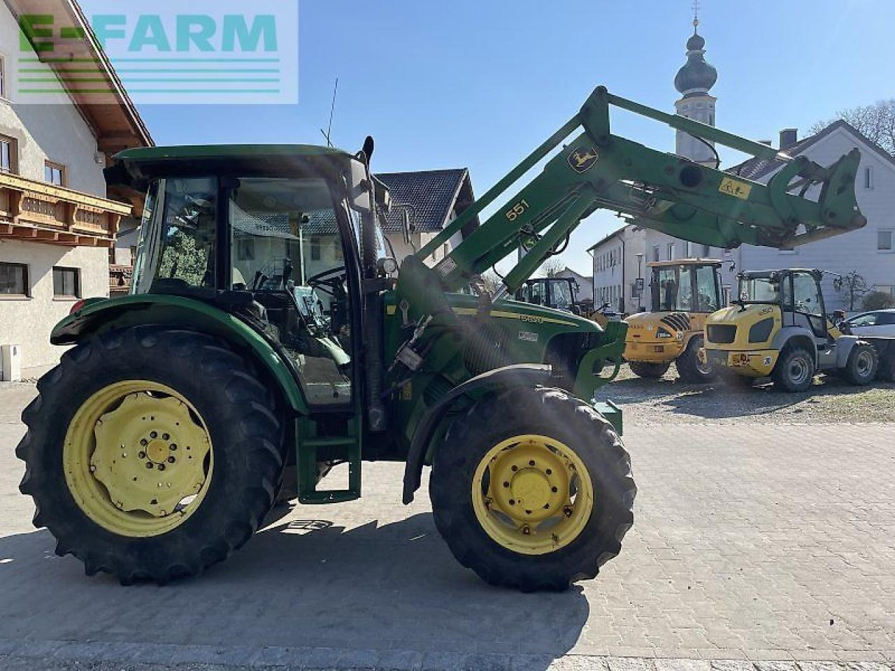 John Deere 5620 fl premium - Τρακτέρ: φωτογραφία 5 John Deere 5620 fl premium - Τρακτέρ: φωτογραφία 5