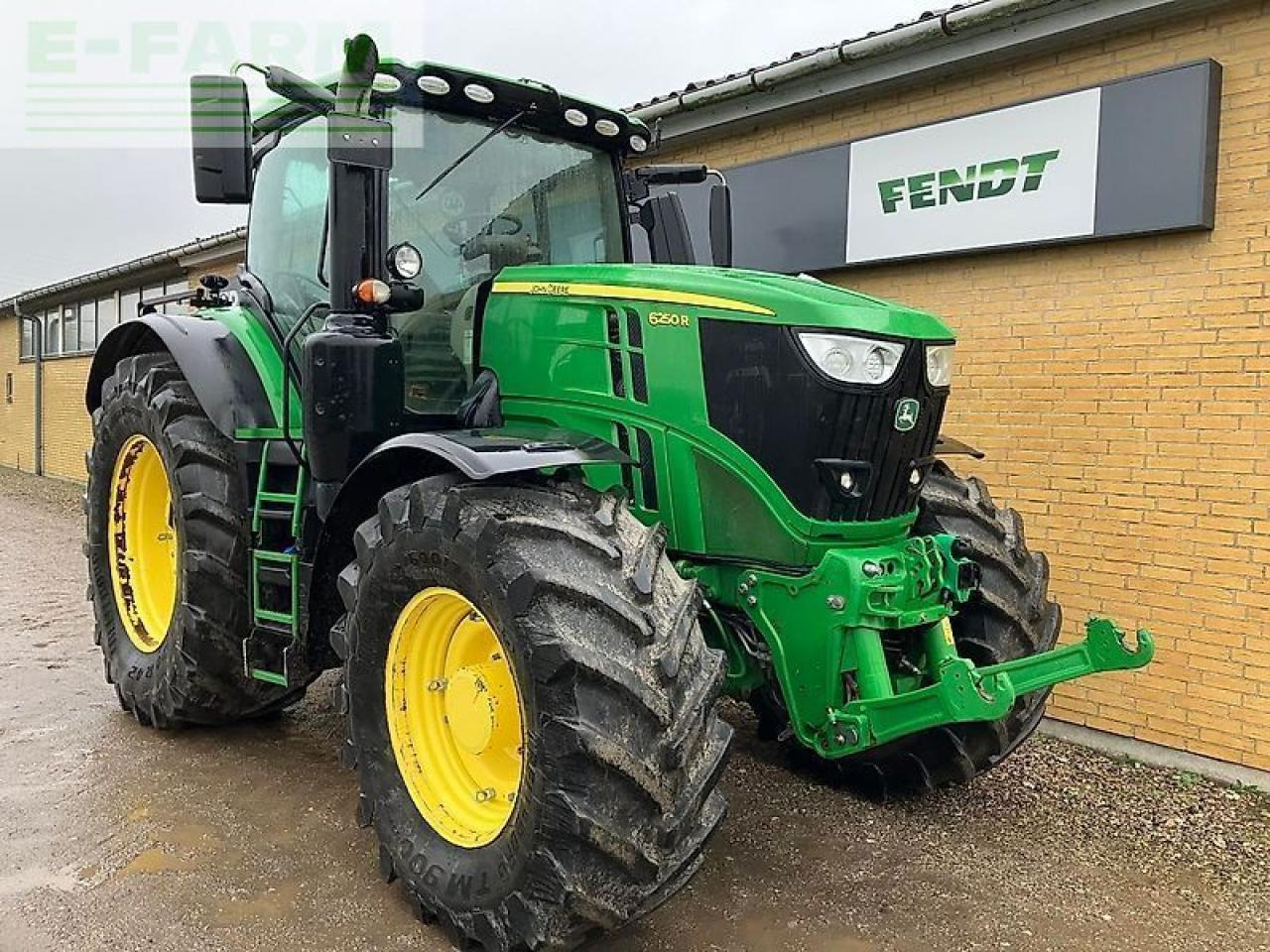 John Deere 6 250r - Τρακτέρ: φωτογραφία 2 John Deere 6 250r - Τρακτέρ: φωτογραφία 2
