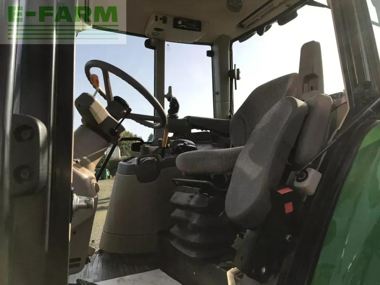 John Deere 6100 m autoquad destockage - Τρακτέρ: φωτογραφία 5 John Deere 6100 m autoquad destockage - Τρακτέρ: φωτογραφία 5