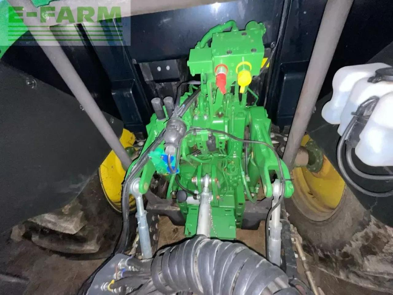John Deere 6100 m powerquad + - Τρακτέρ: φωτογραφία 5 John Deere 6100 m powerquad + - Τρακτέρ: φωτογραφία 5