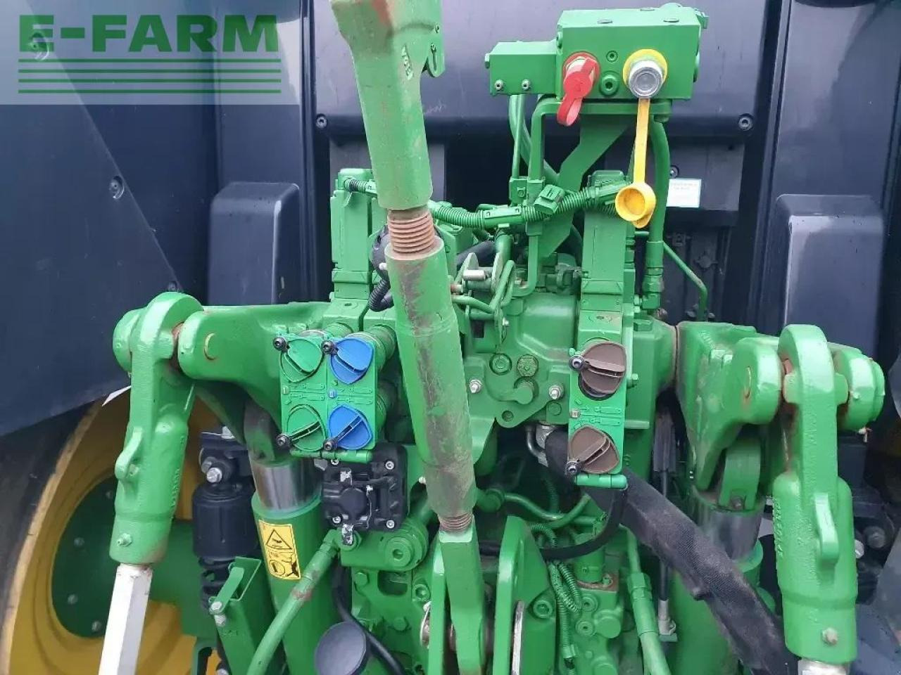 John Deere 6100 m - Τρακτέρ: φωτογραφία 4 John Deere 6100 m - Τρακτέρ: φωτογραφία 4