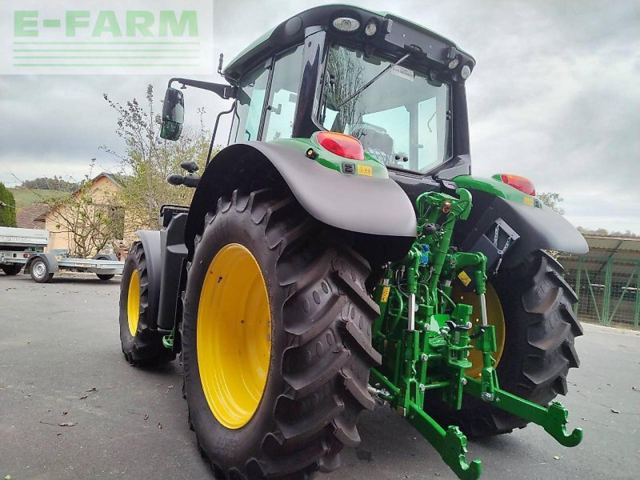 John Deere 6100m - Τρακτέρ: φωτογραφία 4 John Deere 6100m - Τρακτέρ: φωτογραφία 4
