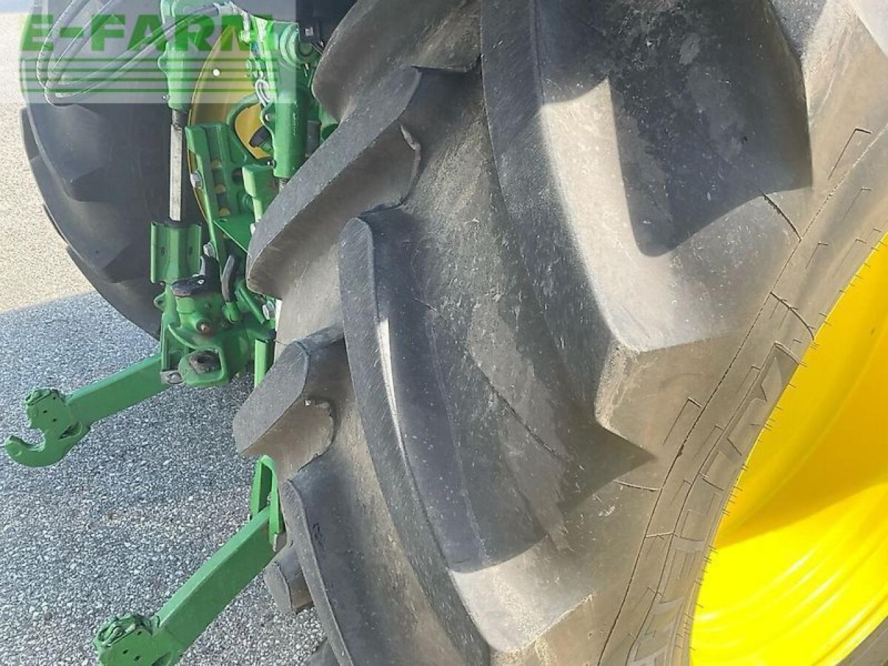Τρακτέρ John Deere 6110r: φωτογραφία 16