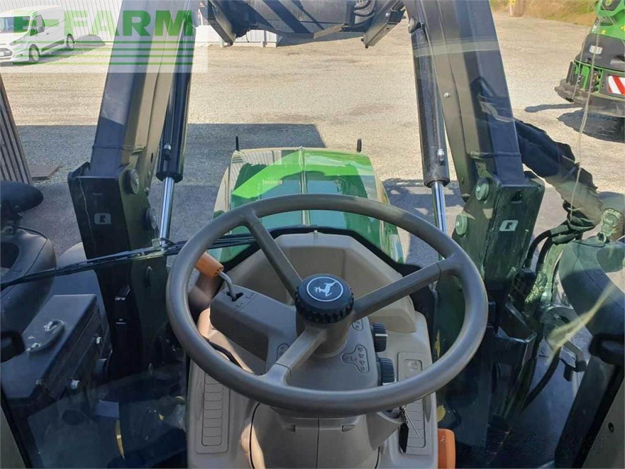 Τρακτέρ John Deere 6130 m: φωτογραφία 7 Τρακτέρ John Deere 6130 m: φωτογραφία 7