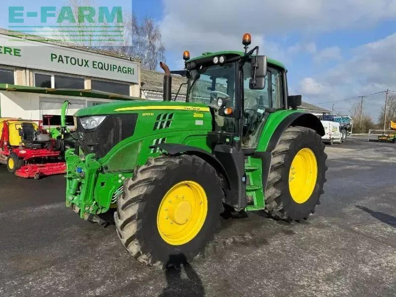 John Deere 6155m - Τρακτέρ: φωτογραφία 1 John Deere 6155m - Τρακτέρ: φωτογραφία 1
