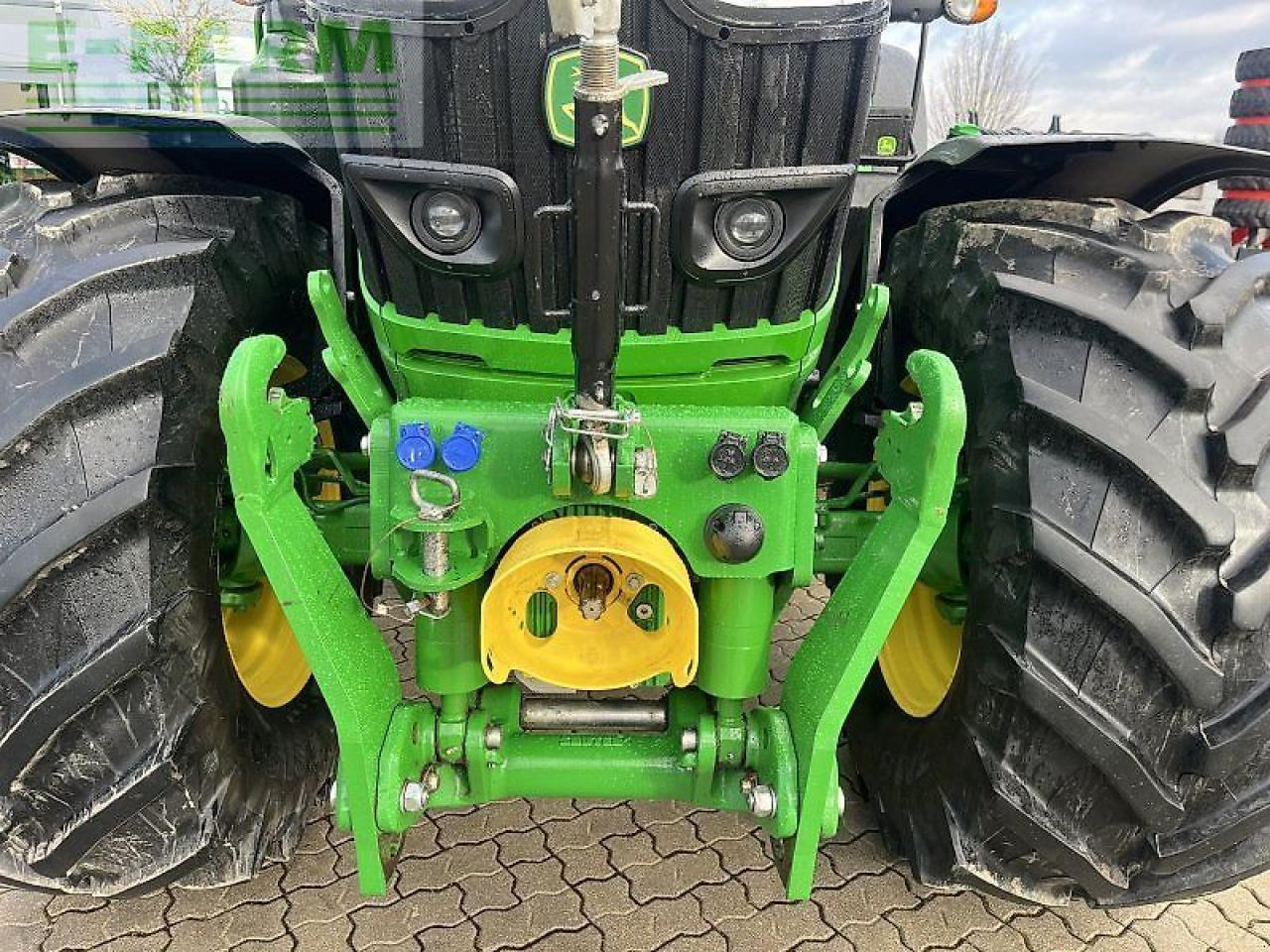 John Deere 6155r - Τρακτέρ: φωτογραφία 5 John Deere 6155r - Τρακτέρ: φωτογραφία 5