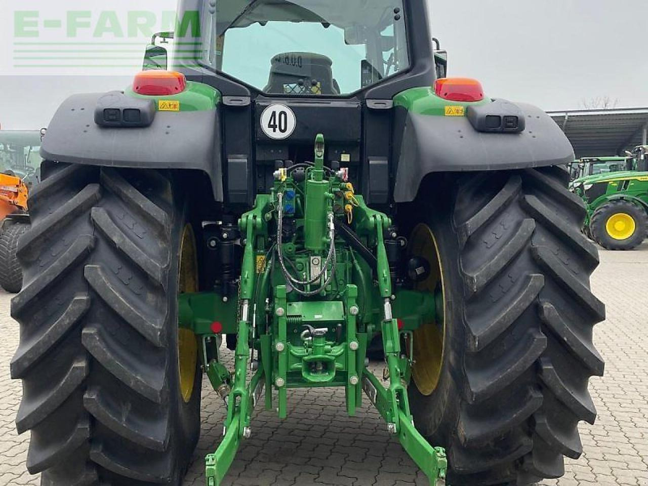 John Deere 6175m - Τρακτέρ: φωτογραφία 3 John Deere 6175m - Τρακτέρ: φωτογραφία 3