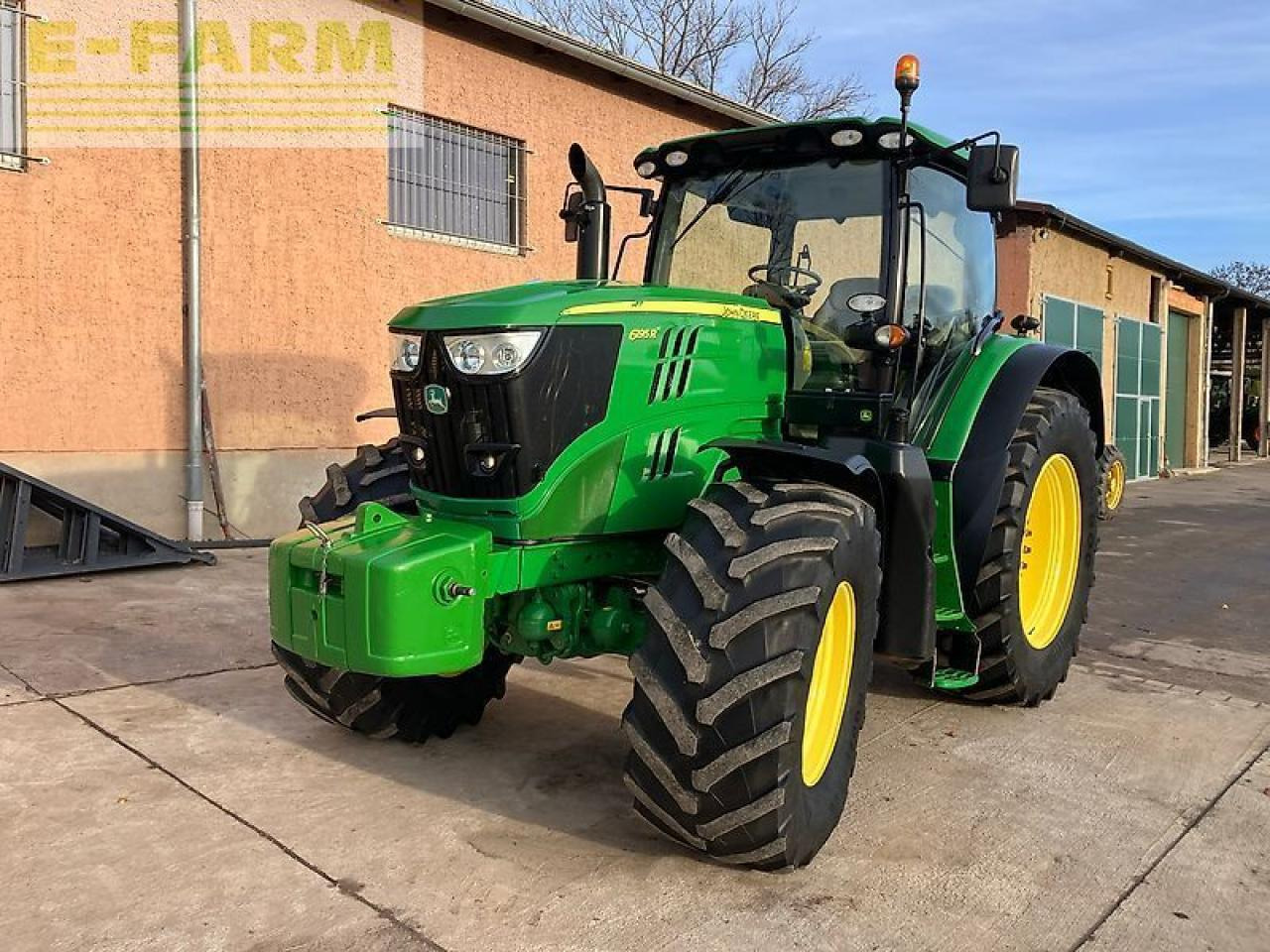 John Deere 6195r auto quad * erst 3222 bh* - Τρακτέρ: φωτογραφία 3 John Deere 6195r auto quad * erst 3222 bh* - Τρακτέρ: φωτογραφία 3