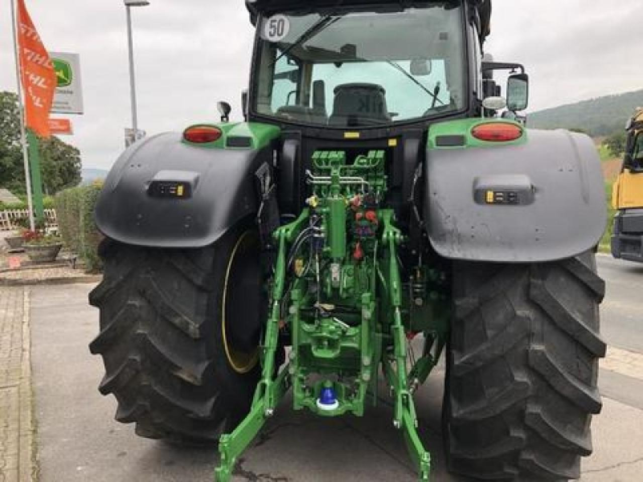 John Deere 6195r premium-edition - Τρακτέρ: φωτογραφία 4 John Deere 6195r premium-edition - Τρακτέρ: φωτογραφία 4