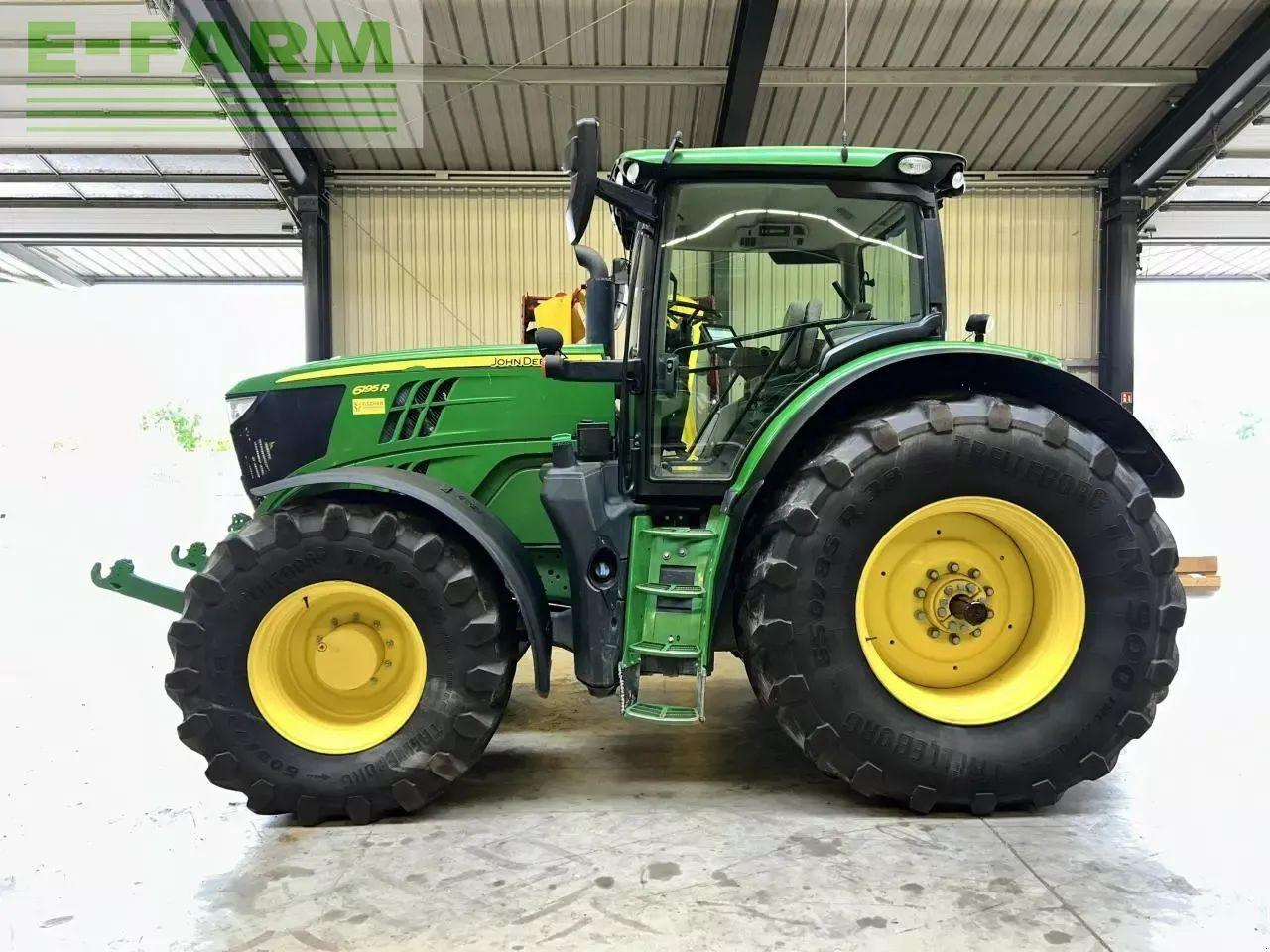 John Deere 6195r - Τρακτέρ: φωτογραφία 1 John Deere 6195r - Τρακτέρ: φωτογραφία 1