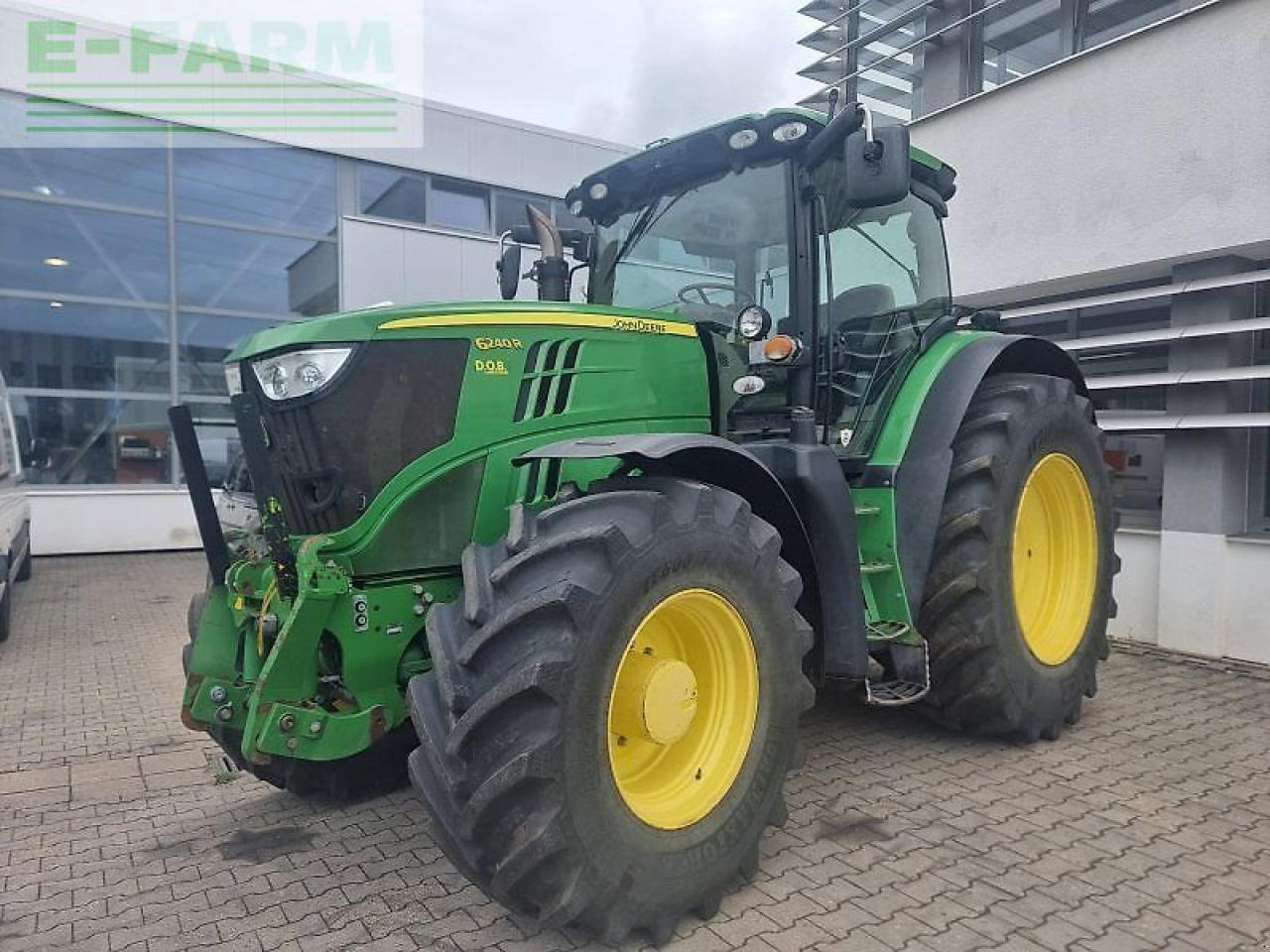 John Deere 6210r - Τρακτέρ: φωτογραφία 1 John Deere 6210r - Τρακτέρ: φωτογραφία 1