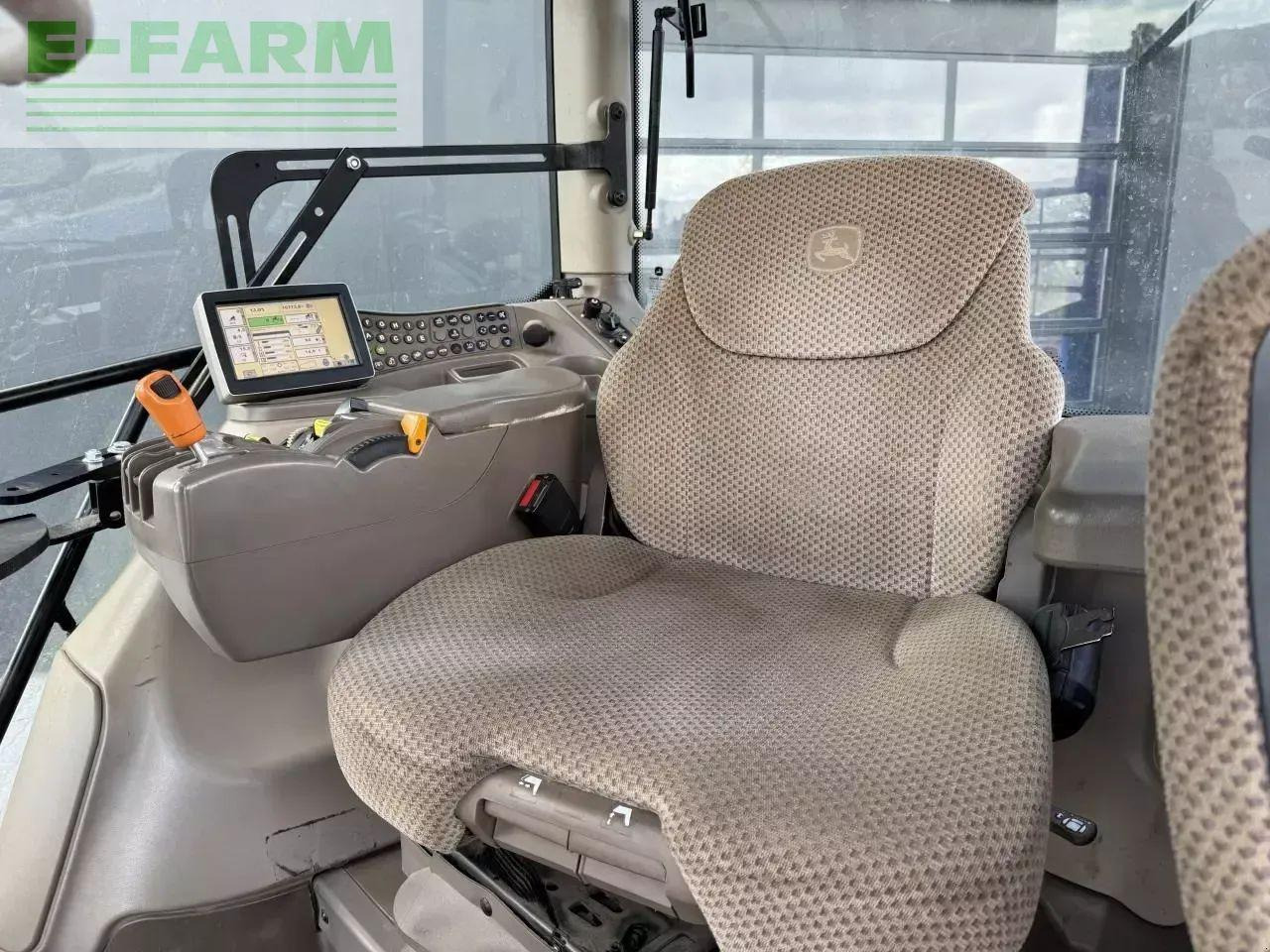 John Deere 6210r - Τρακτέρ: φωτογραφία 5 John Deere 6210r - Τρακτέρ: φωτογραφία 5