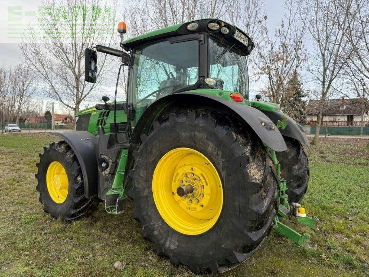 John Deere 6215r directdrive - Τρακτέρ: φωτογραφία 3 John Deere 6215r directdrive - Τρακτέρ: φωτογραφία 3
