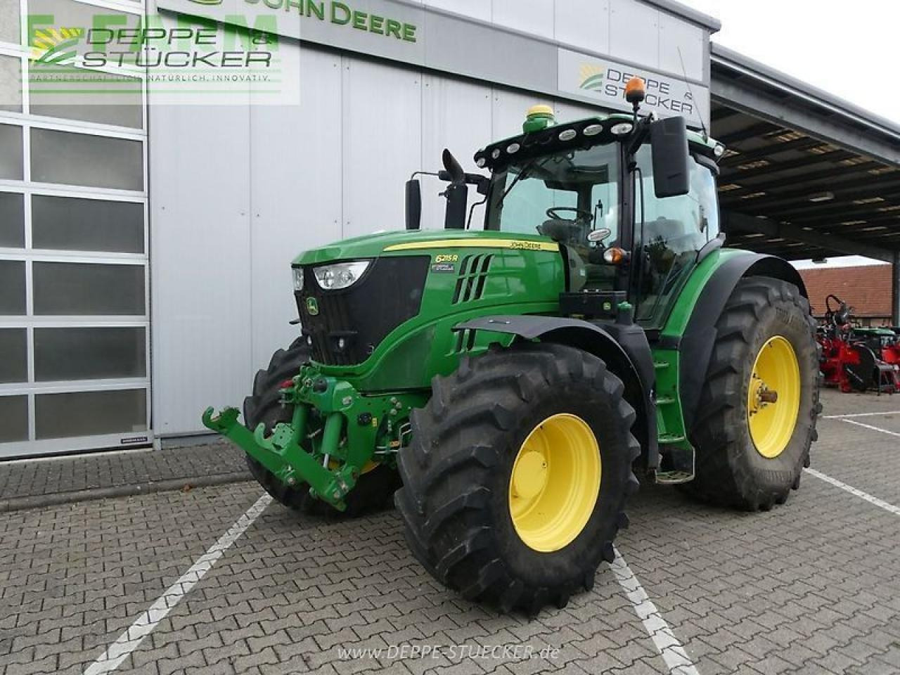 John Deere 6215r - Τρακτέρ: φωτογραφία 1 John Deere 6215r - Τρακτέρ: φωτογραφία 1