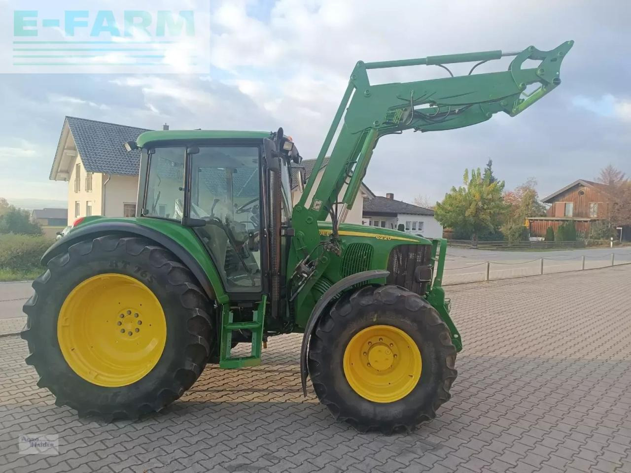 John Deere 6220se - Τρακτέρ: φωτογραφία 3 John Deere 6220se - Τρακτέρ: φωτογραφία 3
