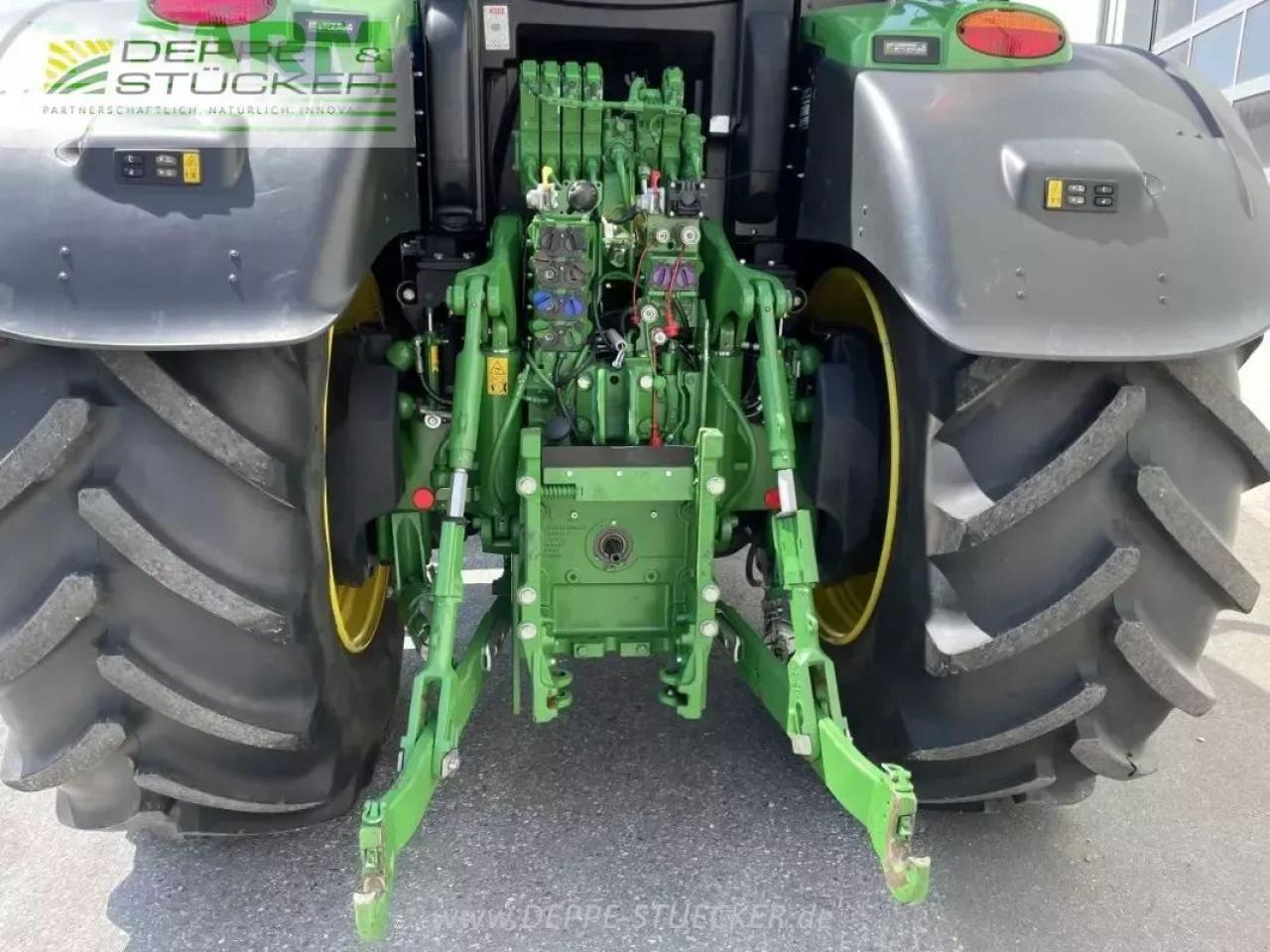 Τρακτέρ John Deere 6230r: φωτογραφία 11 Τρακτέρ John Deere 6230r: φωτογραφία 11