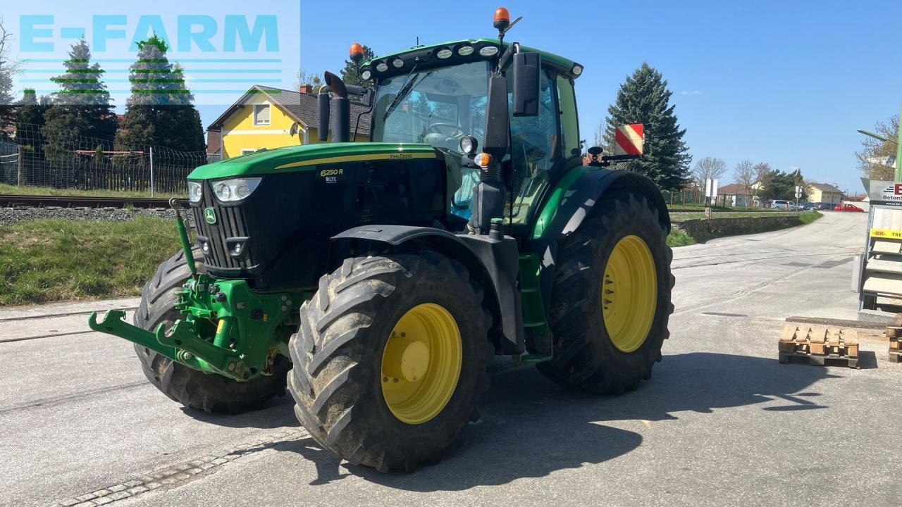 John Deere 6250R - Τρακτέρ: φωτογραφία 1 John Deere 6250R - Τρακτέρ: φωτογραφία 1