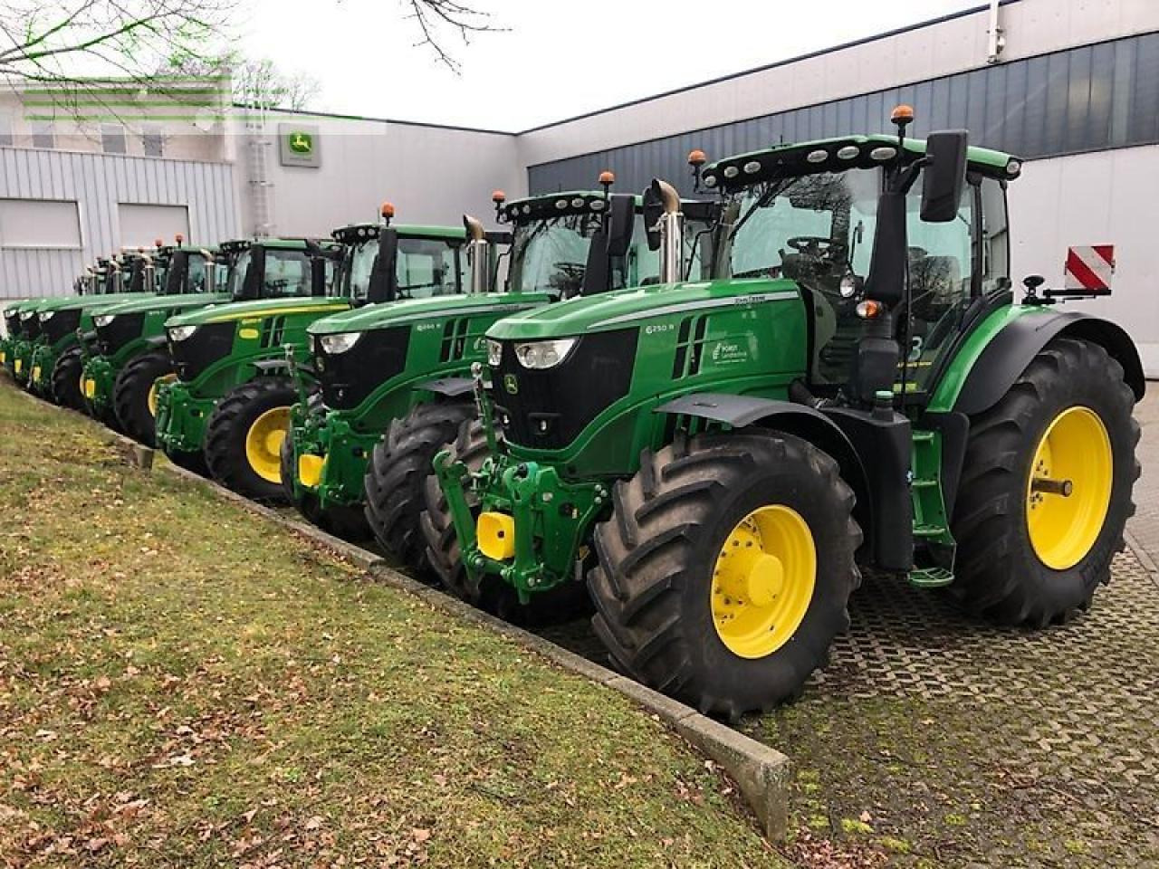 John Deere 6250r mit fkh/ fzw/ ap-40km/h - Τρακτέρ: φωτογραφία 1 John Deere 6250r mit fkh/ fzw/ ap-40km/h - Τρακτέρ: φωτογραφία 1