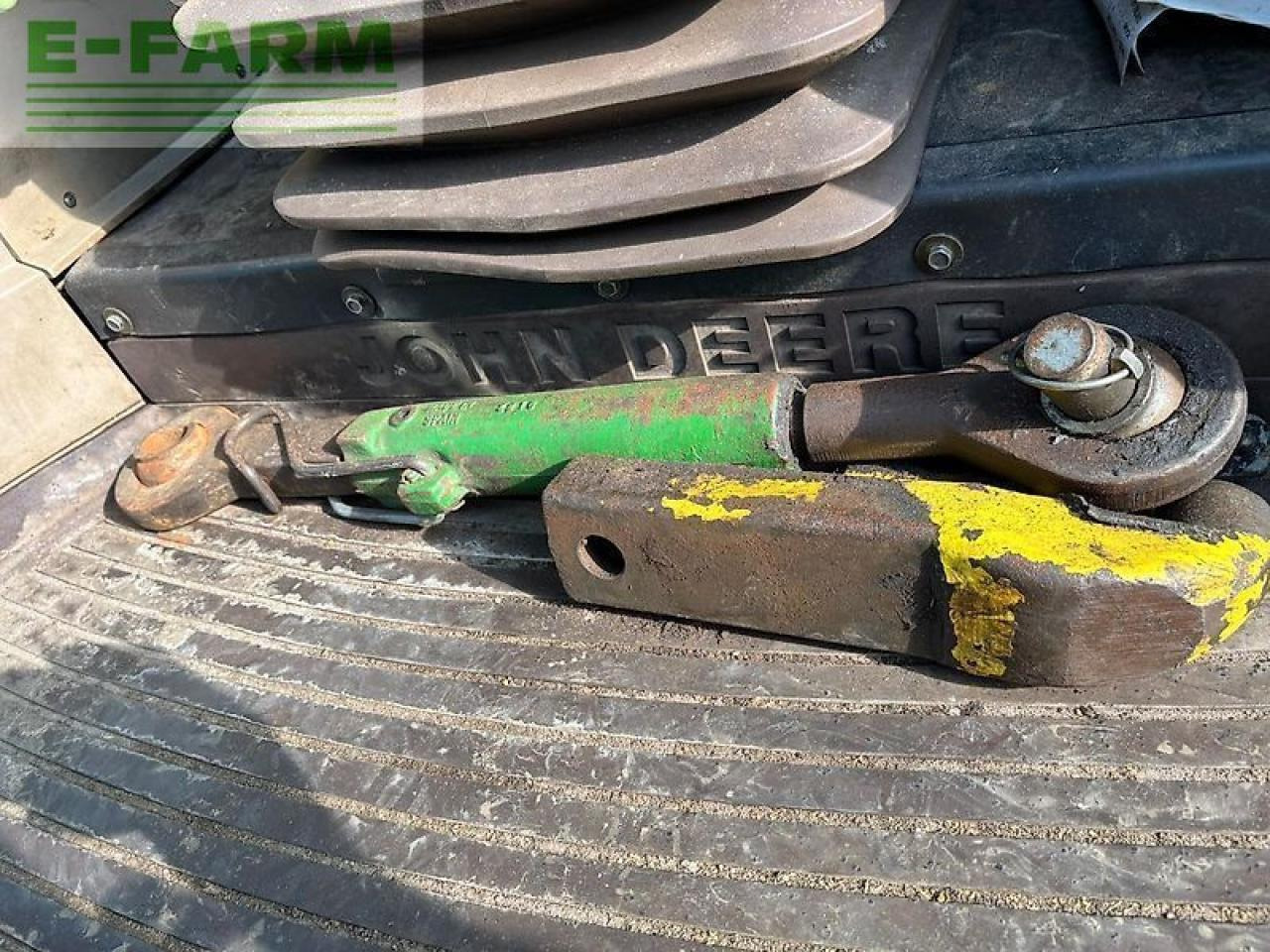 John Deere 6420 - Τρακτέρ: φωτογραφία 3 John Deere 6420 - Τρακτέρ: φωτογραφία 3