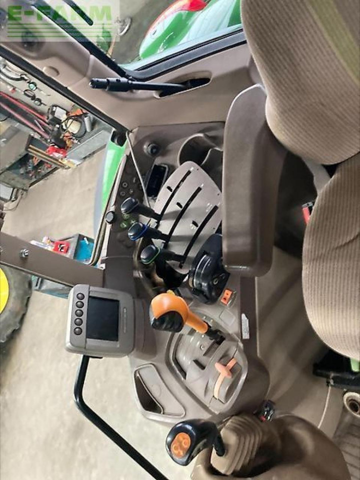 John Deere 6930 premium - Τρακτέρ: φωτογραφία 3 John Deere 6930 premium - Τρακτέρ: φωτογραφία 3