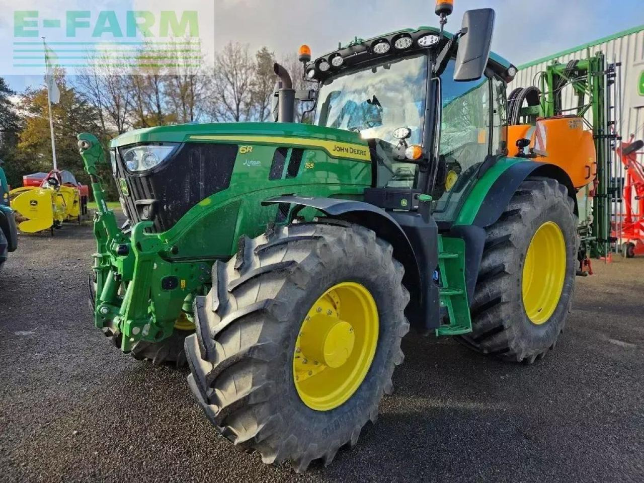 John Deere 6r155 - Τρακτέρ: φωτογραφία 1 John Deere 6r155 - Τρακτέρ: φωτογραφία 1