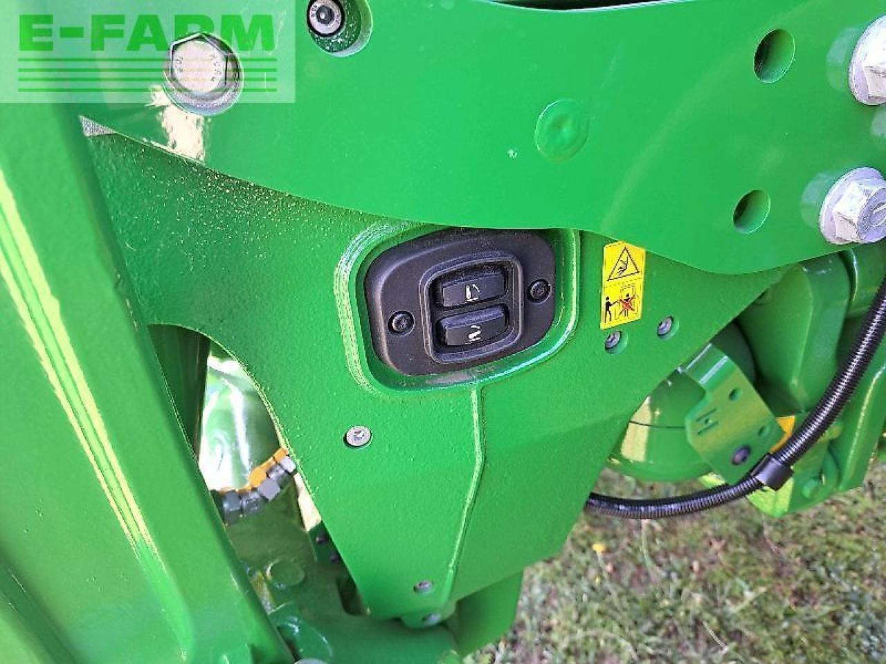 John Deere 6r195 / 6r195 - Τρακτέρ: φωτογραφία 5 John Deere 6r195 / 6r195 - Τρακτέρ: φωτογραφία 5