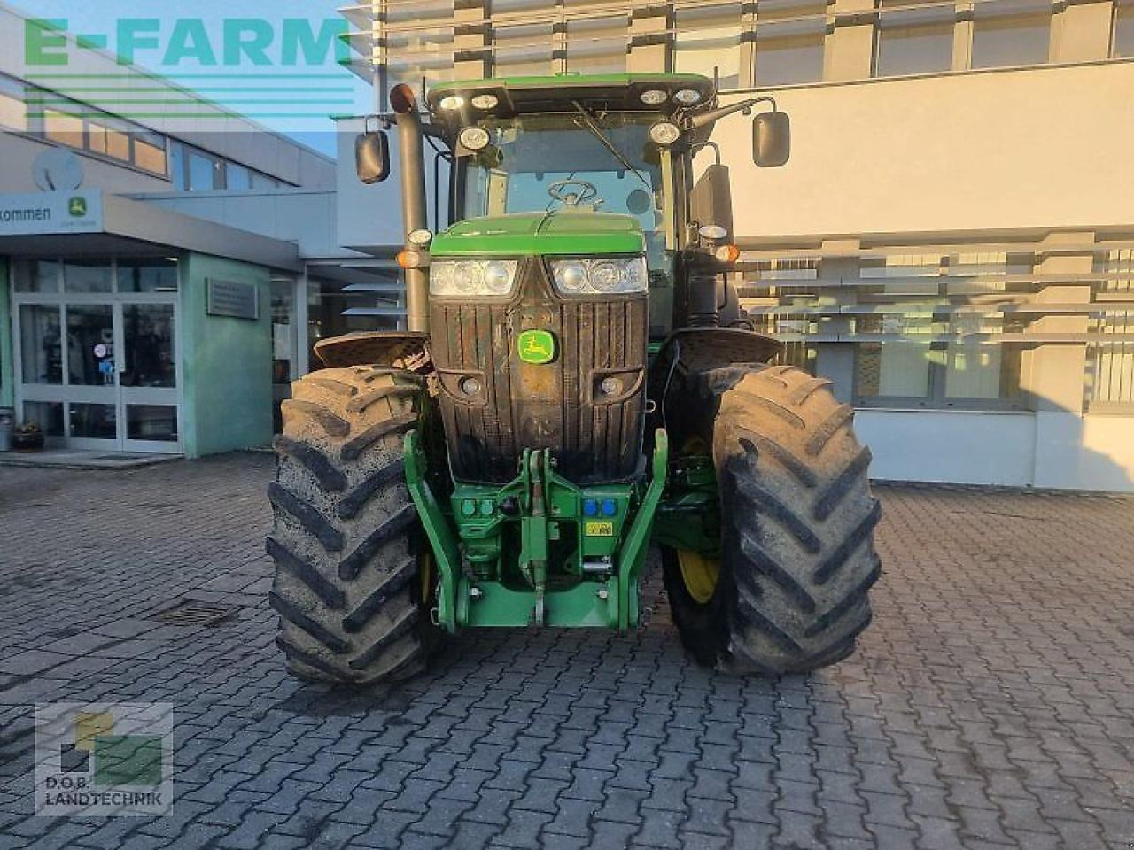 John Deere 7230r cq mit 9l motor - Τρακτέρ: φωτογραφία 2 John Deere 7230r cq mit 9l motor - Τρακτέρ: φωτογραφία 2