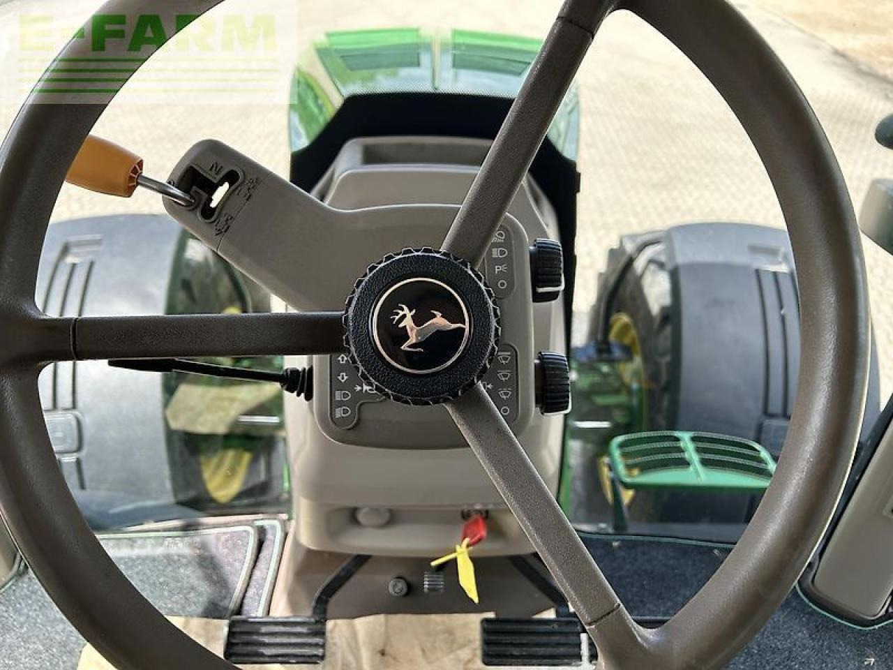 John Deere 7230r - Τρακτέρ: φωτογραφία 5 John Deere 7230r - Τρακτέρ: φωτογραφία 5