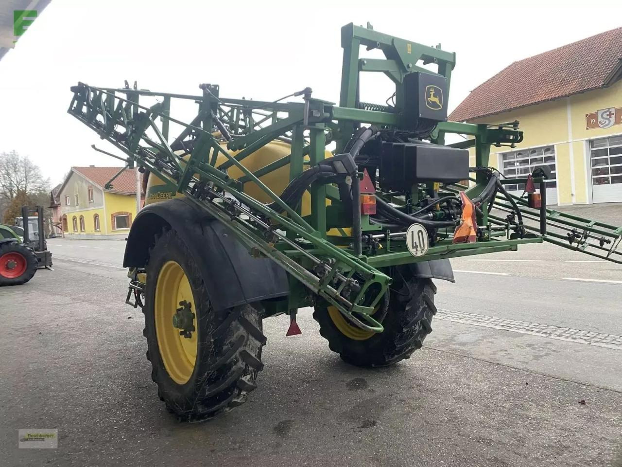 John Deere 740 - 28 m - Συρόμενο ψεκαστικό: φωτογραφία 3 John Deere 740 - 28 m - Συρόμενο ψεκαστικό: φωτογραφία 3