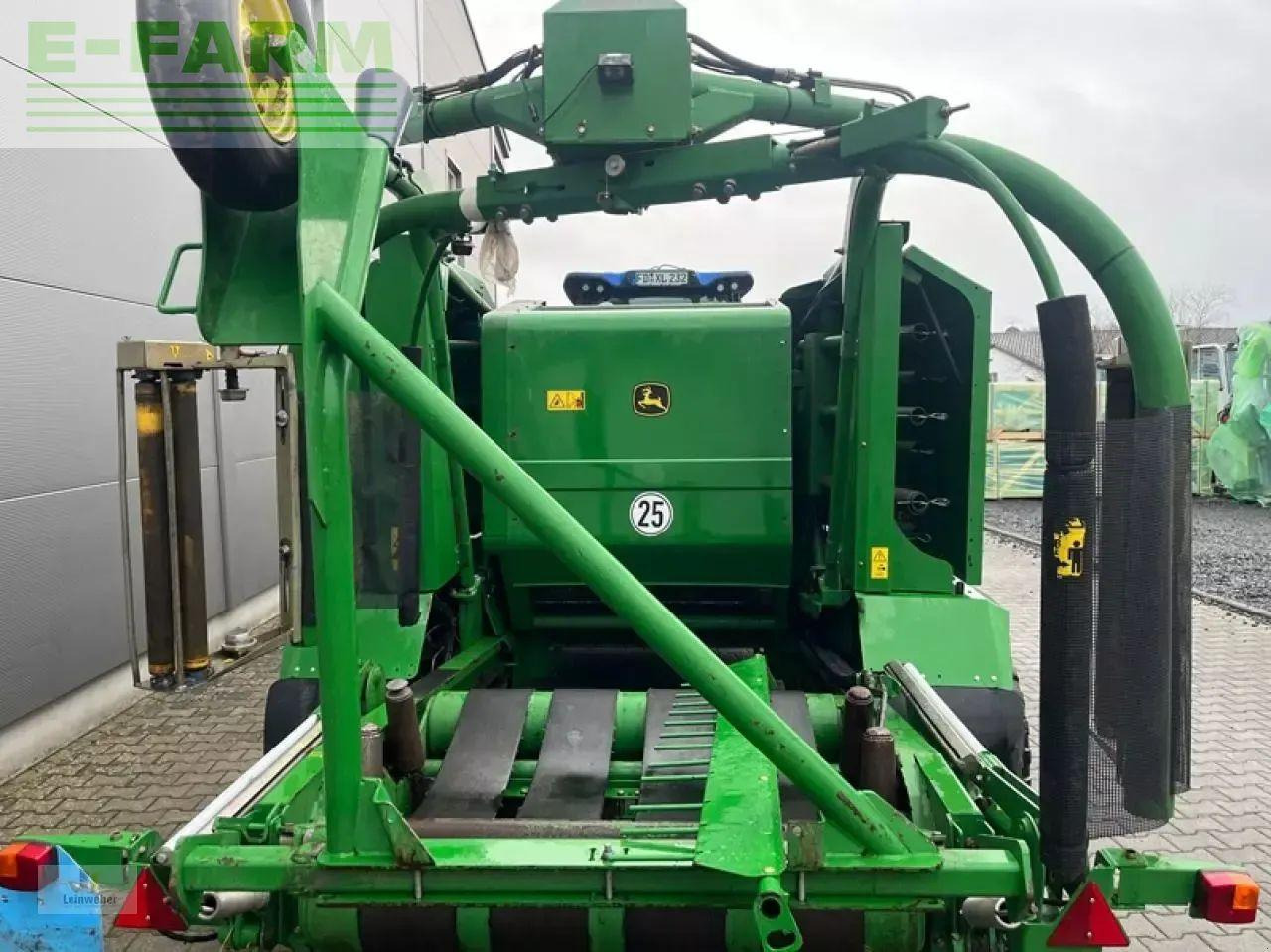 John Deere 744 premium - Χορτοδετική μηχανή τετράγωνες μπάλες: φωτογραφία 5 John Deere 744 premium - Χορτοδετική μηχανή τετράγωνες μπάλες: φωτογραφία 5