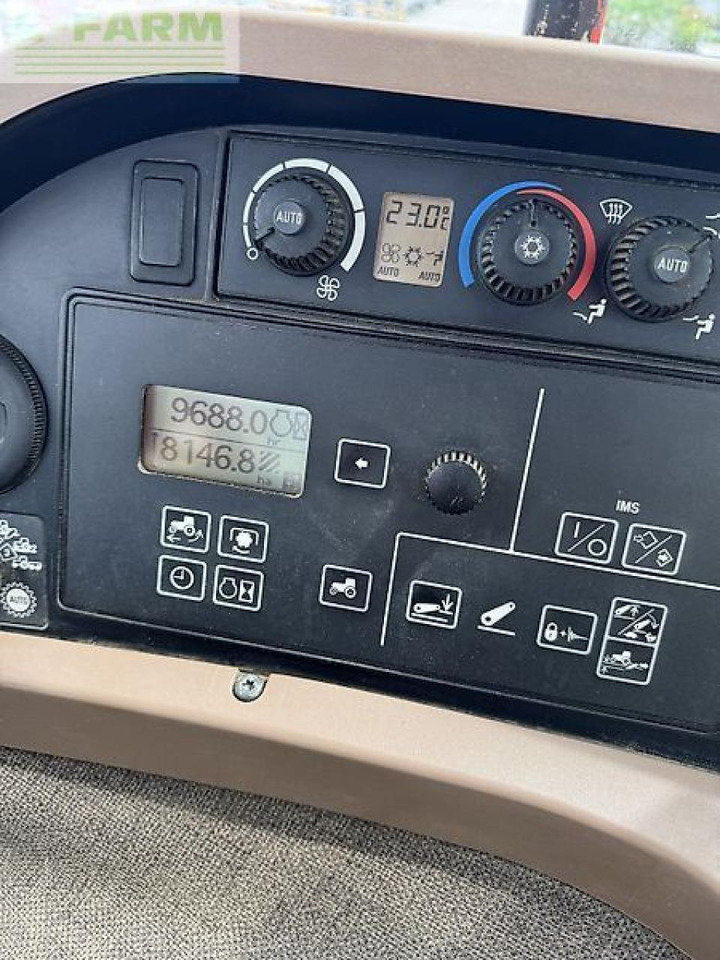 John Deere 7920 - Τρακτέρ: φωτογραφία 5 John Deere 7920 - Τρακτέρ: φωτογραφία 5