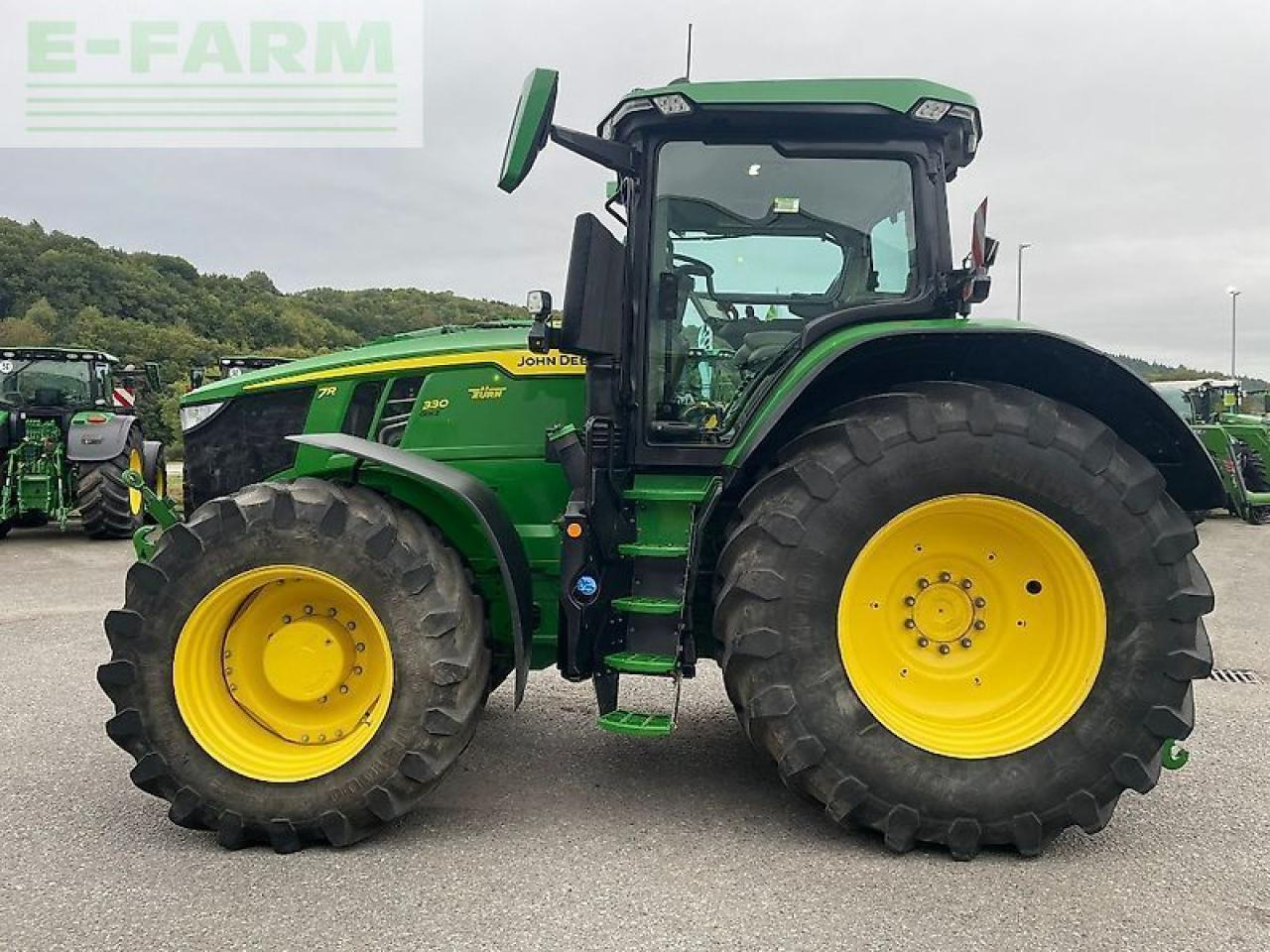 John Deere 7r330 / 7r 330 - Τρακτέρ: φωτογραφία 1 John Deere 7r330 / 7r 330 - Τρακτέρ: φωτογραφία 1