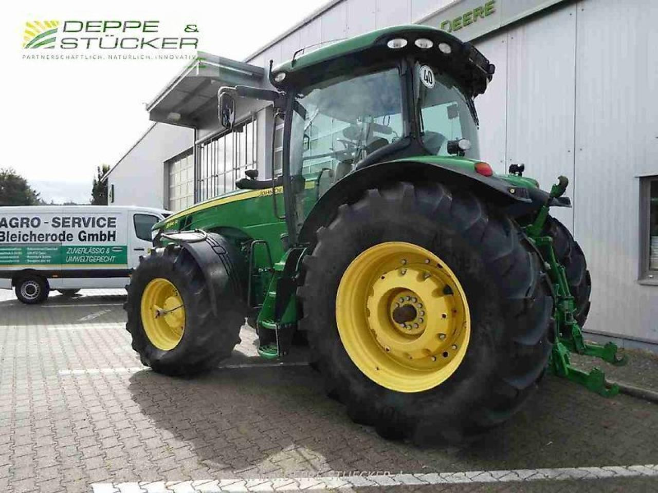 John Deere 8310r - Τρακτέρ: φωτογραφία 3 John Deere 8310r - Τρακτέρ: φωτογραφία 3