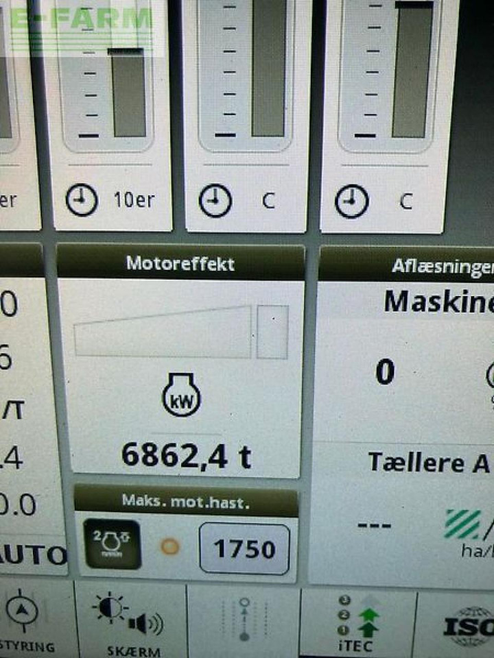 John Deere 8320r - Τρακτέρ: φωτογραφία 5 John Deere 8320r - Τρακτέρ: φωτογραφία 5