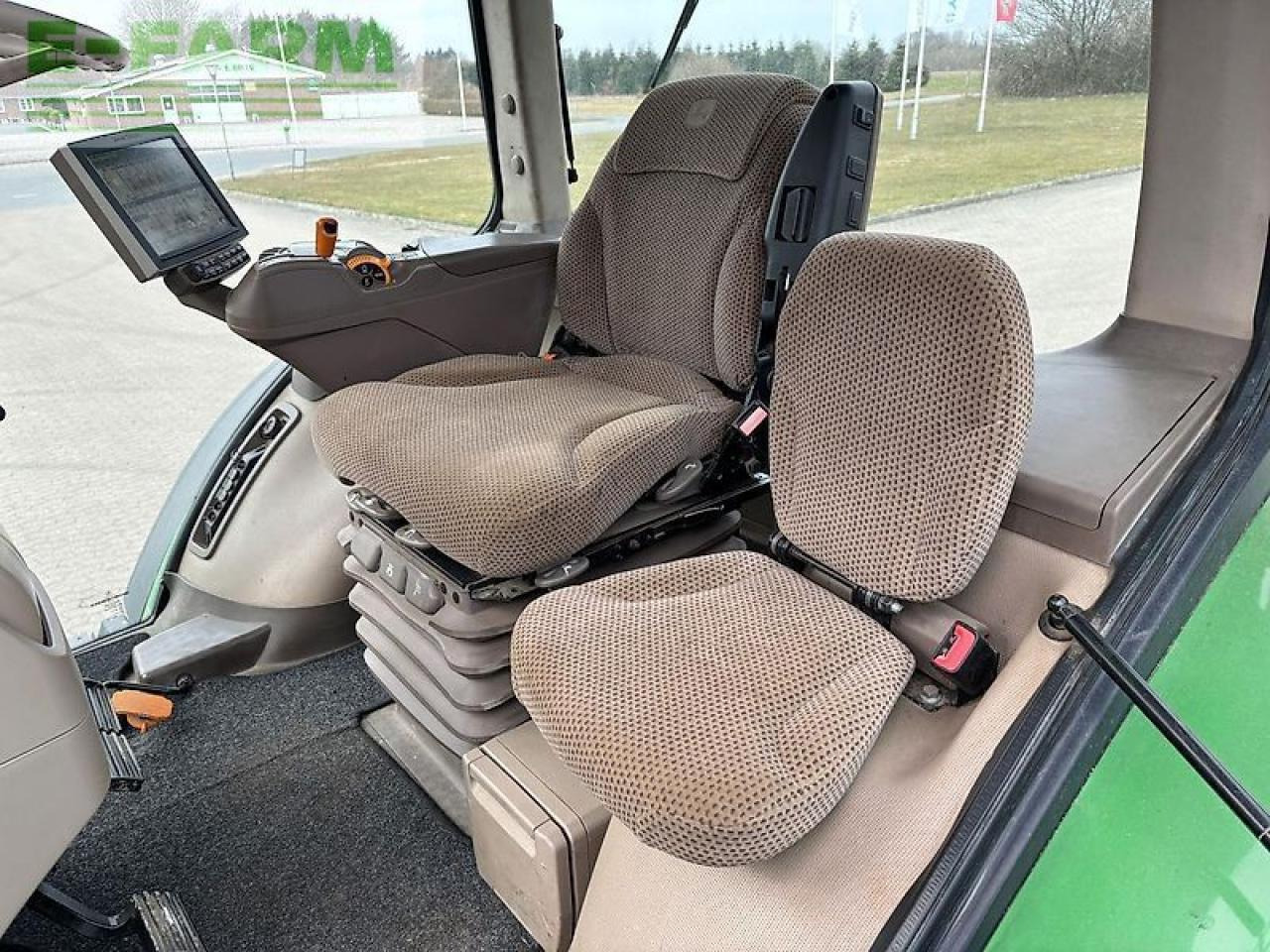 John Deere 8345r - Τρακτέρ: φωτογραφία 3 John Deere 8345r - Τρακτέρ: φωτογραφία 3