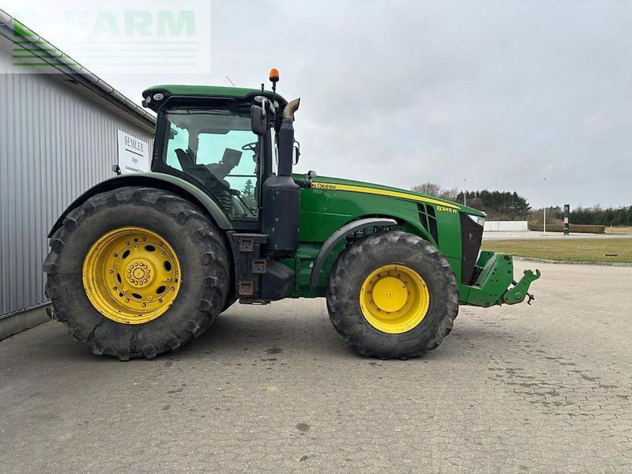 John Deere 8345r - Τρακτέρ: φωτογραφία 2 John Deere 8345r - Τρακτέρ: φωτογραφία 2