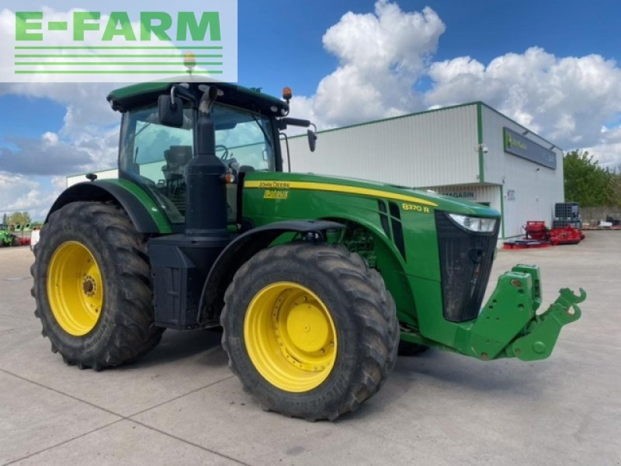 John Deere 8370r - Τρακτέρ: φωτογραφία 3 John Deere 8370r - Τρακτέρ: φωτογραφία 3