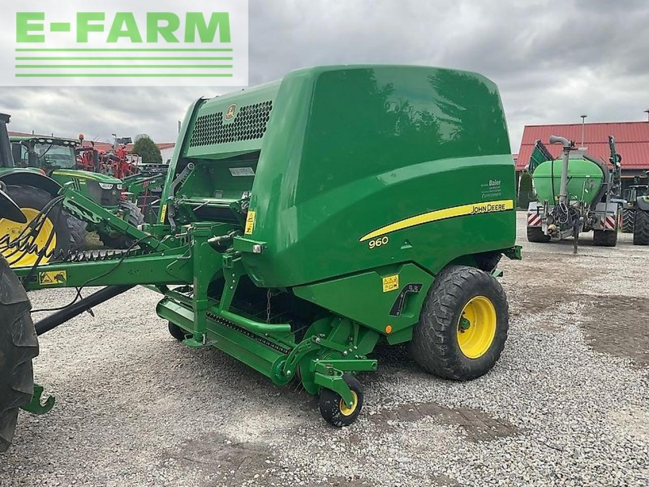 John Deere 960 premium maxicut 25 - Χορτοδετική μηχανή τετράγωνες μπάλες: φωτογραφία 1 John Deere 960 premium maxicut 25 - Χορτοδετική μηχανή τετράγωνες μπάλες: φωτογραφία 1