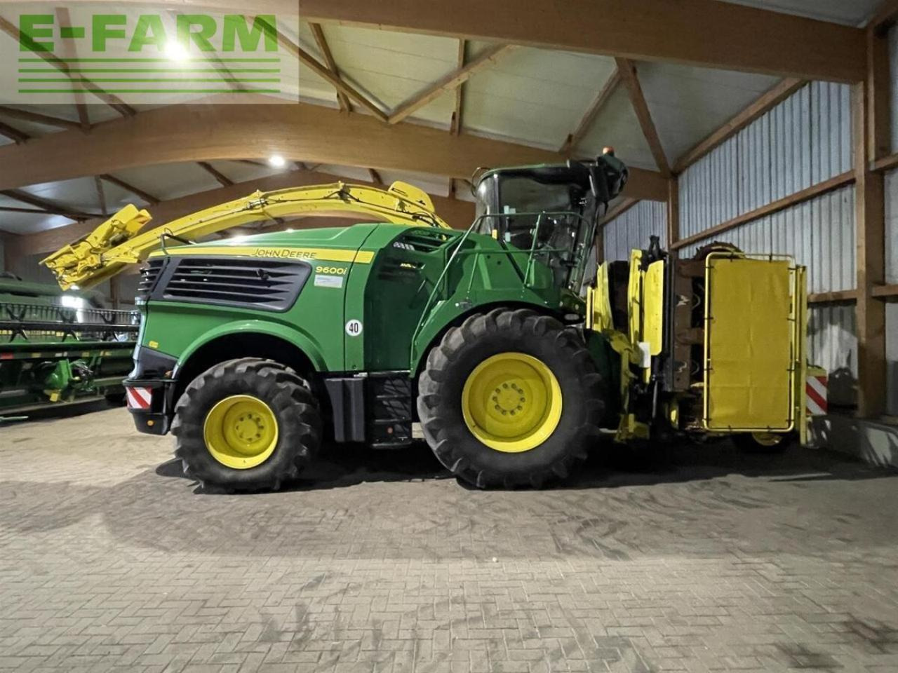 John Deere 9600 - Ενσιρωτική μηχανή: φωτογραφία 2 John Deere 9600 - Ενσιρωτική μηχανή: φωτογραφία 2