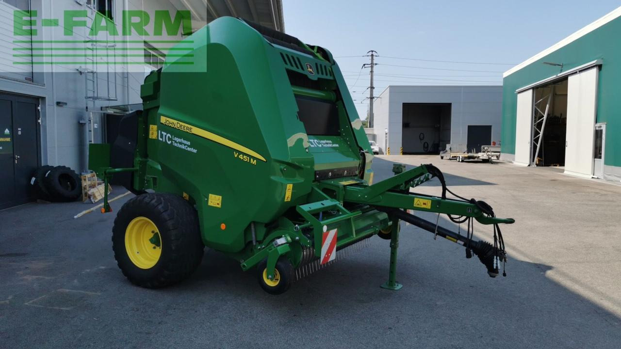 John Deere V 451 M HC25 - Χορτοδετική μηχανή τετράγωνες μπάλες: φωτογραφία 4 John Deere V 451 M HC25 - Χορτοδετική μηχανή τετράγωνες μπάλες: φωτογραφία 4