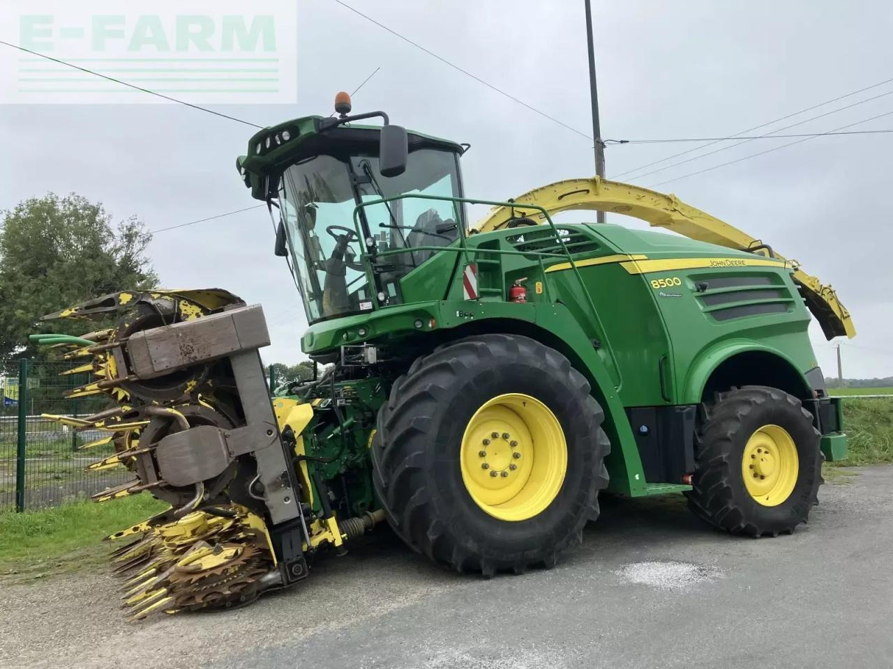 John Deere ensileuse jd 8500 4rm - Ενσιρωτική μηχανή: φωτογραφία 1 John Deere ensileuse jd 8500 4rm - Ενσιρωτική μηχανή: φωτογραφία 1