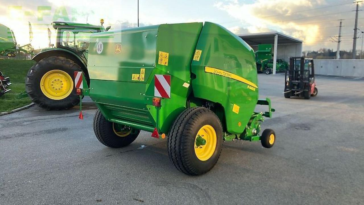 John Deere f441r hc 25 - Χορτοδετική μηχανή τετράγωνες μπάλες: φωτογραφία 2 John Deere f441r hc 25 - Χορτοδετική μηχανή τετράγωνες μπάλες: φωτογραφία 2
