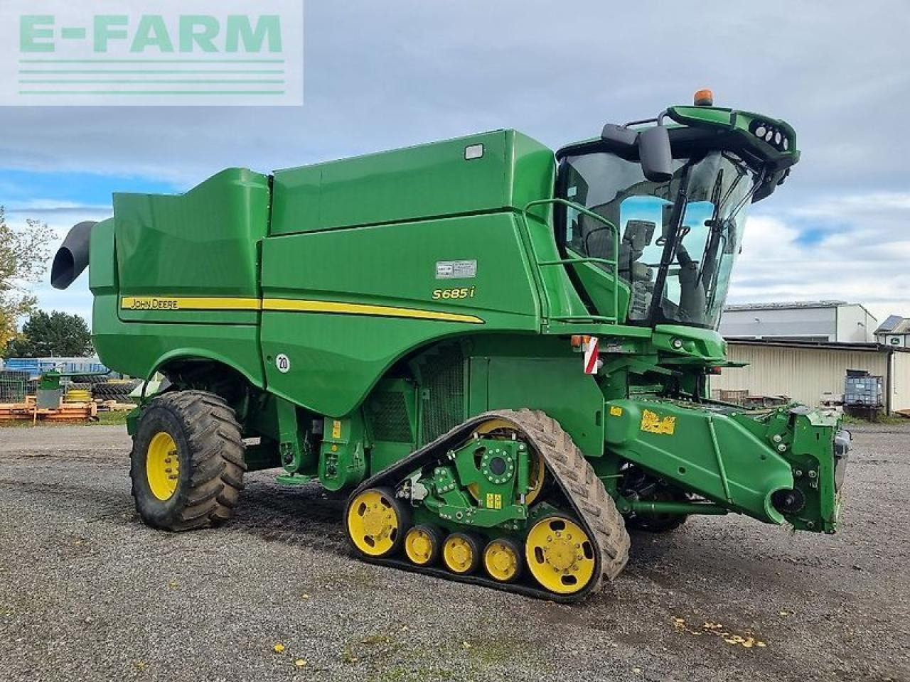 John Deere s685i my16 prod 20 - Θεριζοαλωνιστική μηχανή: φωτογραφία 1 John Deere s685i my16 prod 20 - Θεριζοαλωνιστική μηχανή: φωτογραφία 1