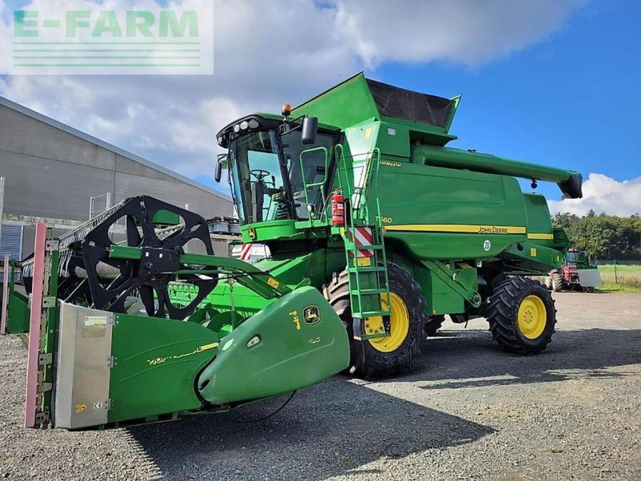 John Deere t 560 hillmaster - Θεριζοαλωνιστική μηχανή: φωτογραφία 1 John Deere t 560 hillmaster - Θεριζοαλωνιστική μηχανή: φωτογραφία 1