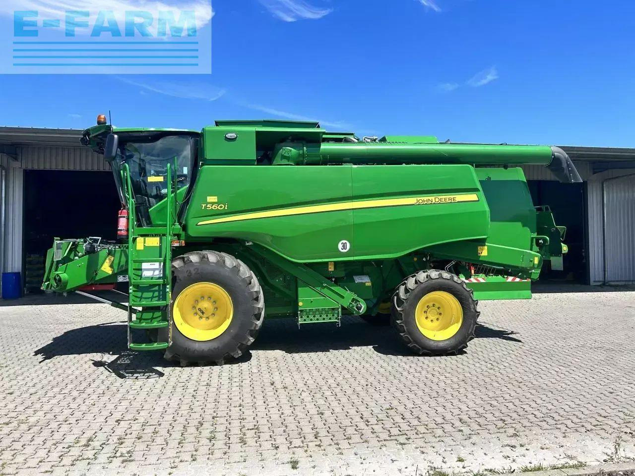 John Deere t560 - Θεριζοαλωνιστική μηχανή: φωτογραφία 1 John Deere t560 - Θεριζοαλωνιστική μηχανή: φωτογραφία 1