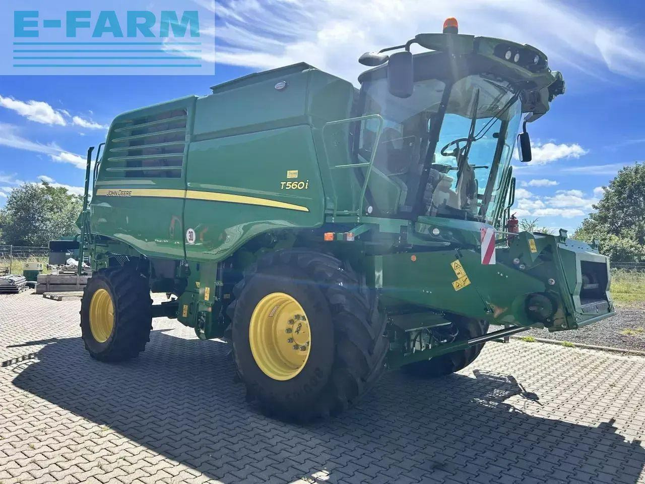 John Deere t560 - Θεριζοαλωνιστική μηχανή: φωτογραφία 4 John Deere t560 - Θεριζοαλωνιστική μηχανή: φωτογραφία 4