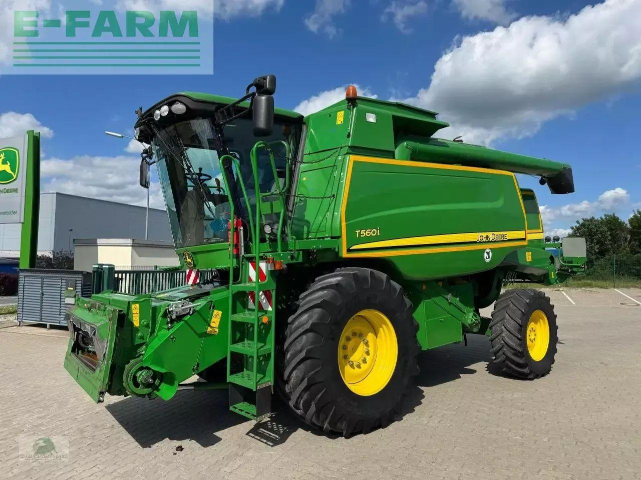John Deere t560i hm - Θεριζοαλωνιστική μηχανή: φωτογραφία 1 John Deere t560i hm - Θεριζοαλωνιστική μηχανή: φωτογραφία 1