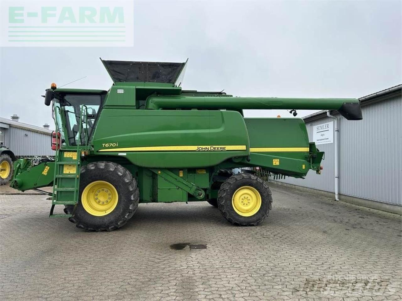 John Deere t670 - Θεριζοαλωνιστική μηχανή: φωτογραφία 2 John Deere t670 - Θεριζοαλωνιστική μηχανή: φωτογραφία 2